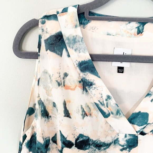 Cabi‎ pastel lined lightweight vneck sleeveless tank top - Size XS - Picture 2 of 9